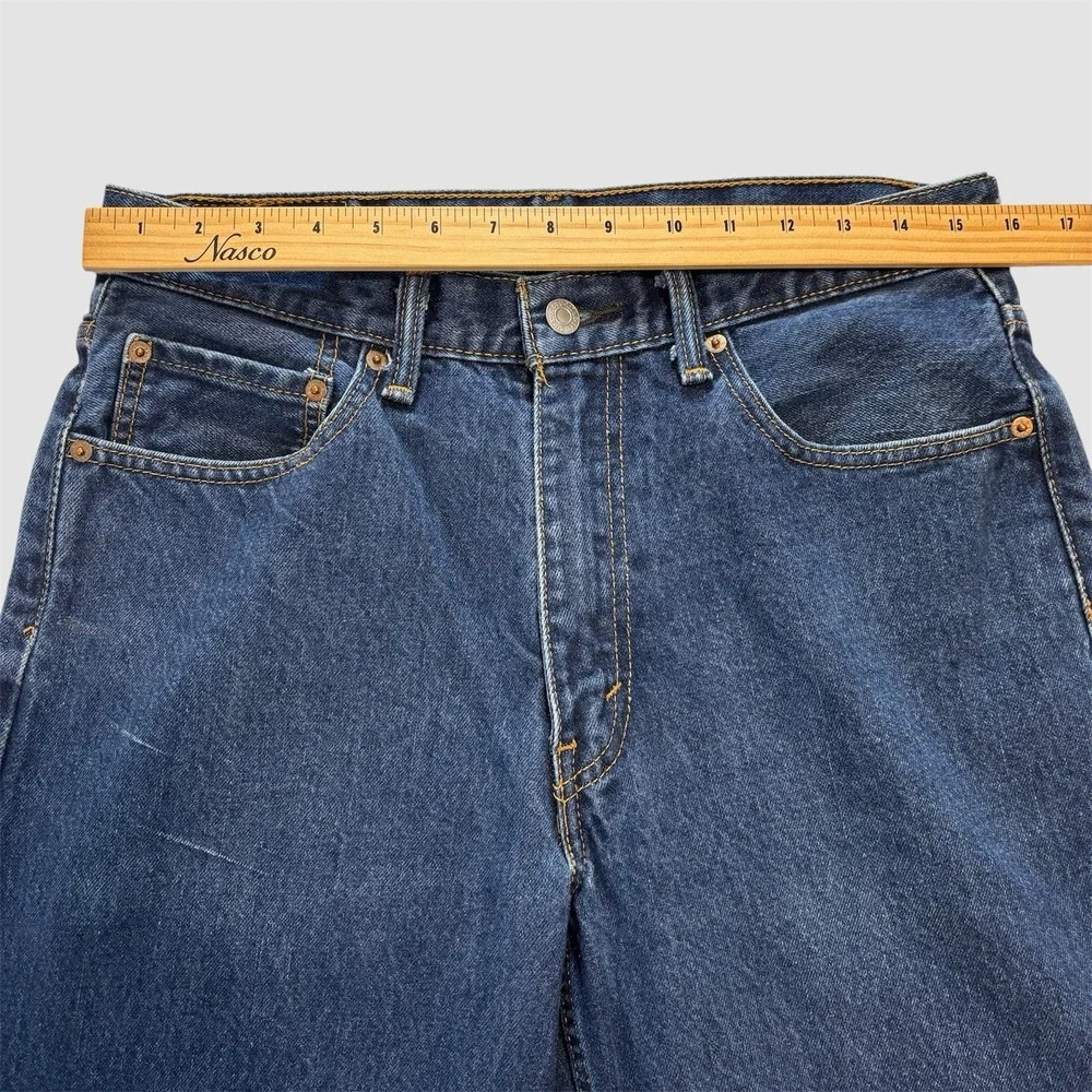 Levi's 550 Jeans 32x30 (Tag 33x32) Tapered Relaxed Fit Medium Wash
